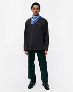 Marimekko Biitti Logo Placement