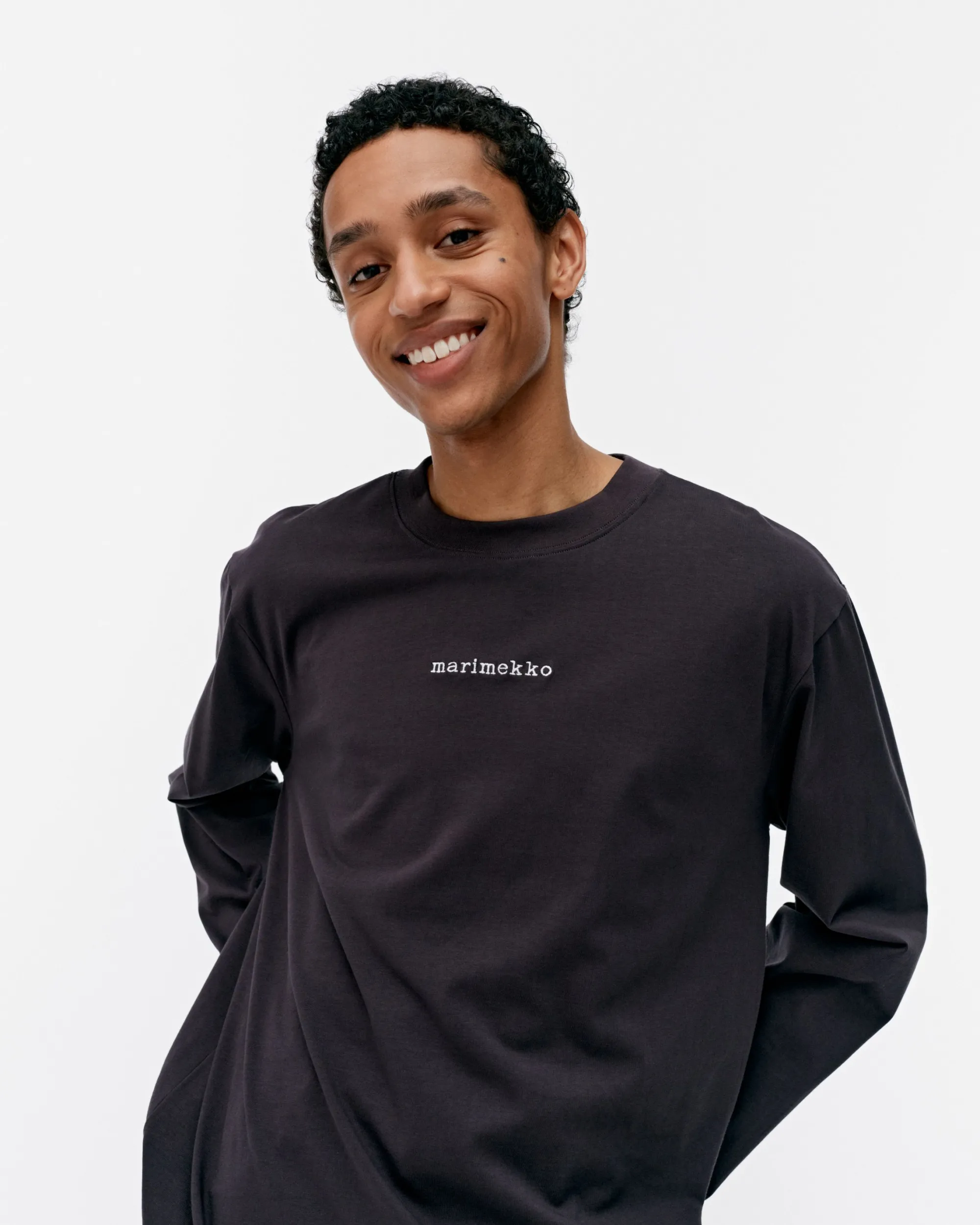 Marimekko Biitti Logo Placement