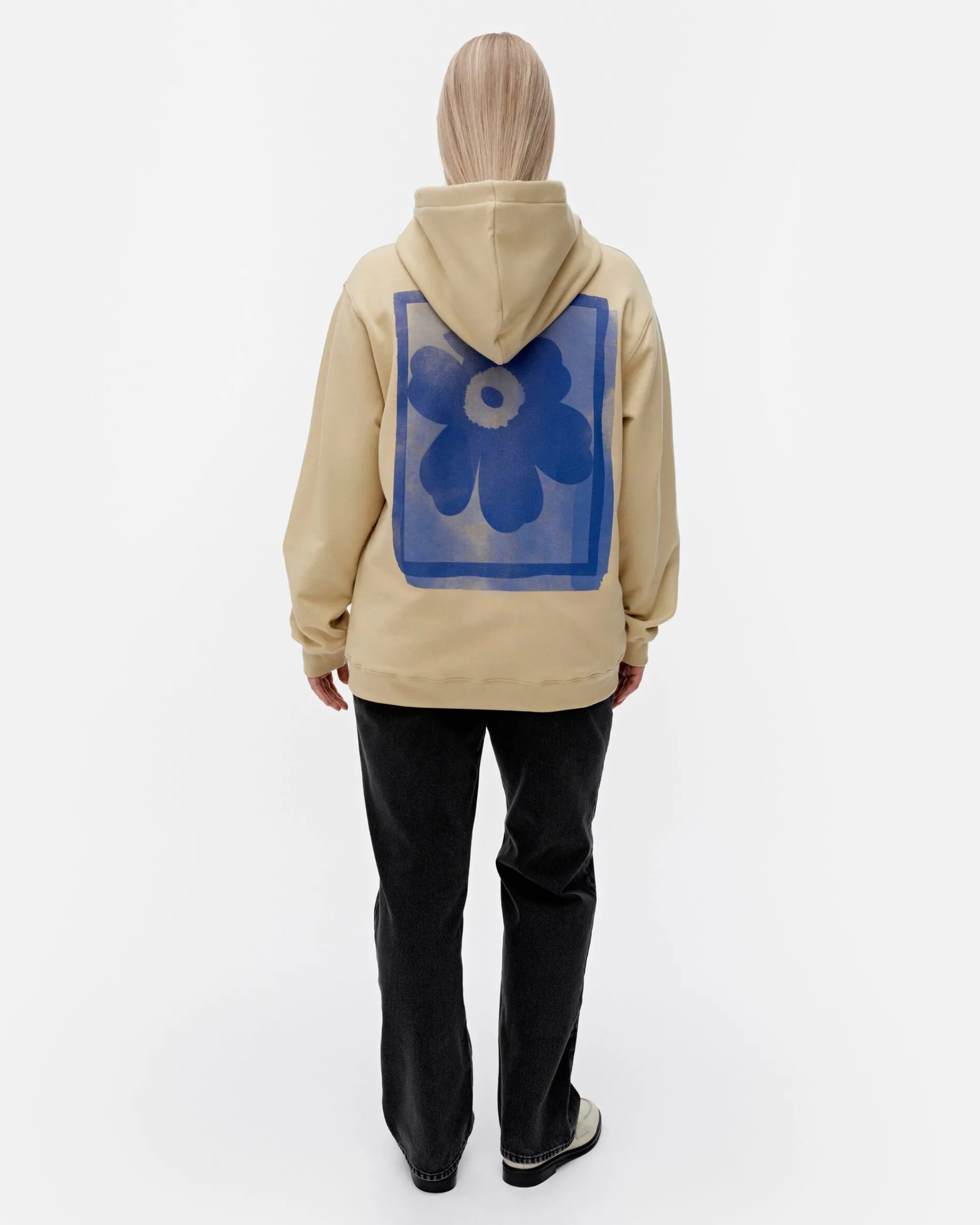 Marimekko Fraktaali Unikko Placement