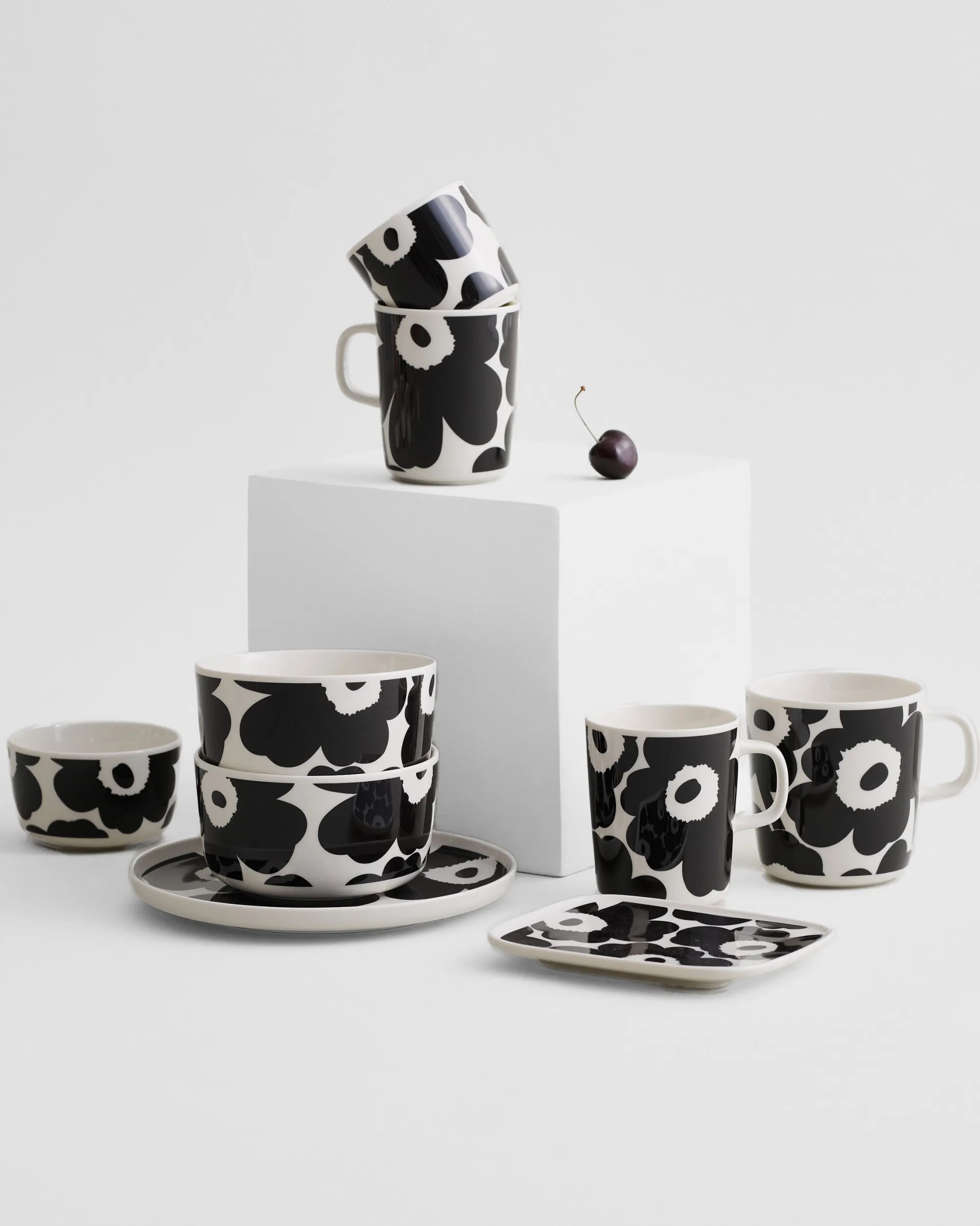 Marimekko Oiva / Unikko