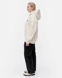 Marimekko Termi Logo Placement